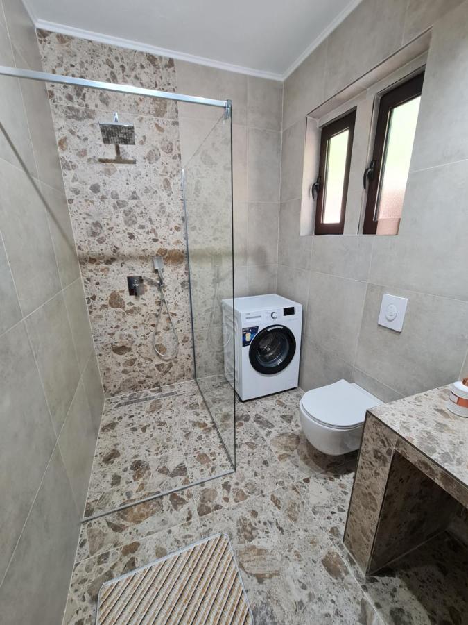 Stefanelo Apartment Ulcinj Bagian luar foto